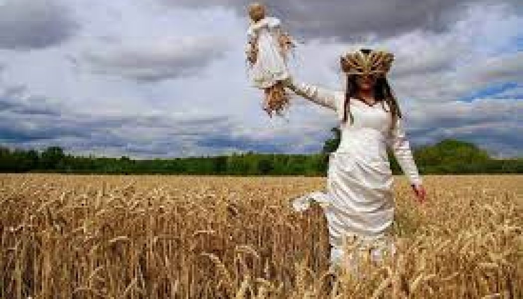 Lughnasadh Rites and Rituals for a Hedgewitch