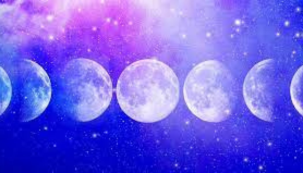 TUNING MAGICALLY INTO THE LUNAR PHASES