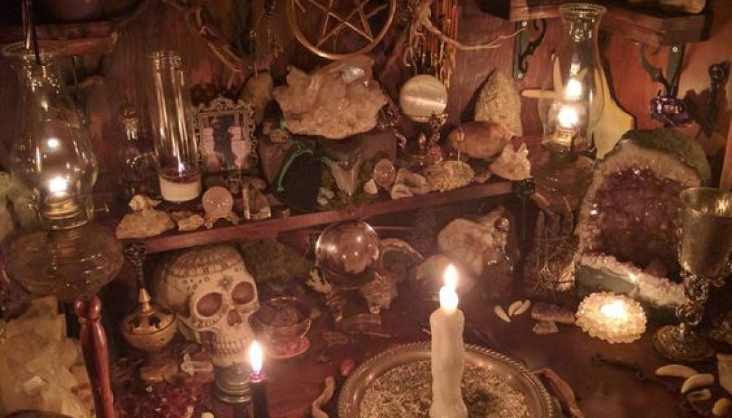 Setting up your altar