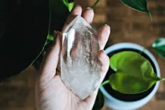 A Crystal Healing Spell