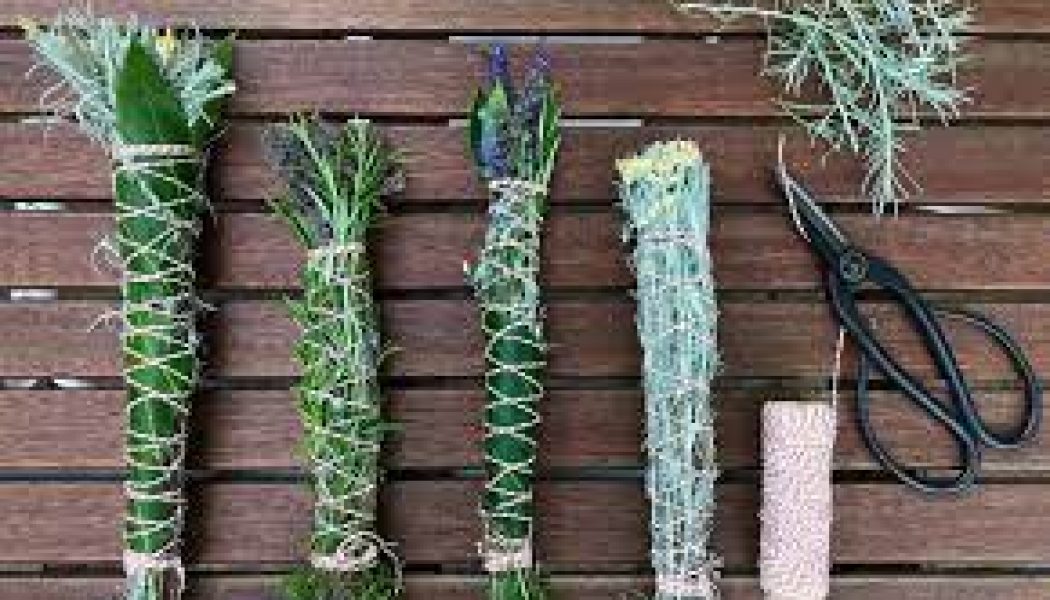 Making a Smudge Stick or Herb Bundle