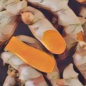 Kitchen Herbs for Witches: Turmeric