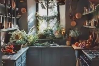 What is a Kitchen Witch: Home Decor